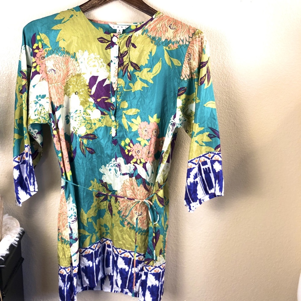 Cabi Silk Floral Wide sleeves Blouse Top